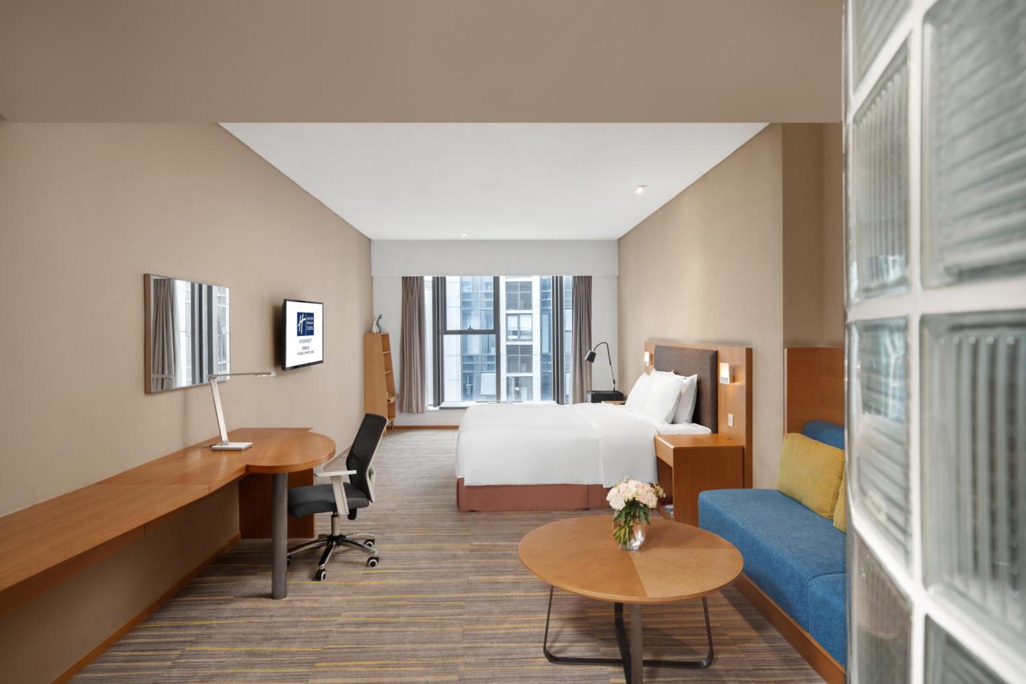 Holiday Inn Express Chengdu Airport Zone Free Shuttle From Shuangliu International Airport To Hotel ,Welcome Drink Dış mekan fotoğraf
