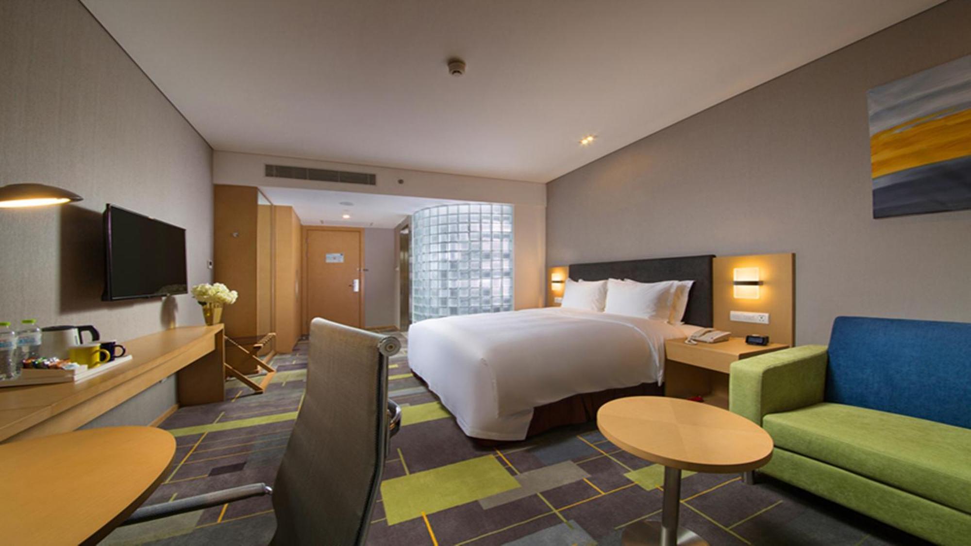 Holiday Inn Express Chengdu Airport Zone Free Shuttle From Shuangliu International Airport To Hotel ,Welcome Drink Dış mekan fotoğraf
